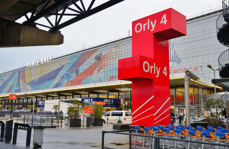 Starline Paris Paris Orly Airport to Disneyland Paris